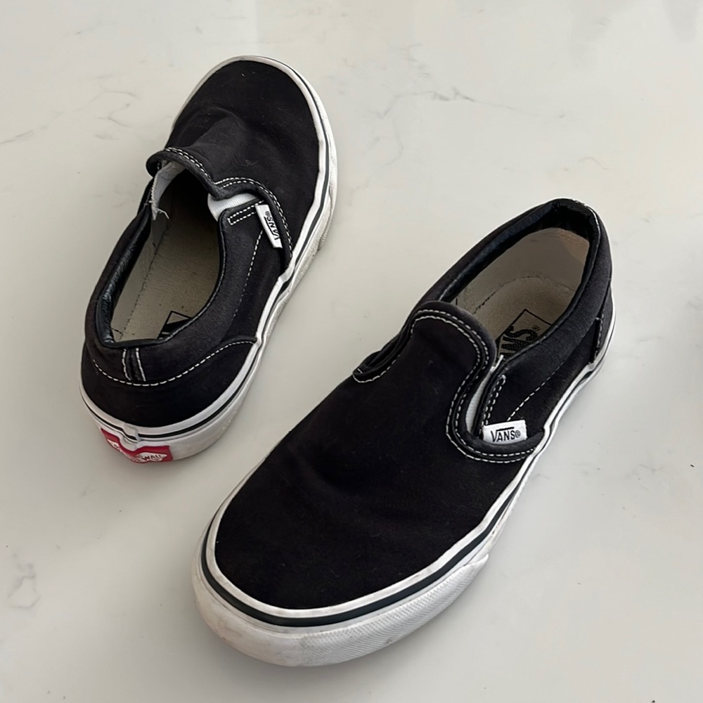Vans classic slip on